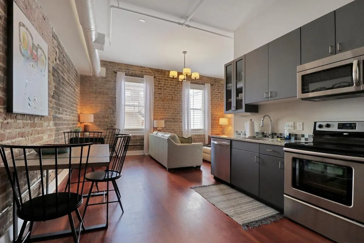 Downtown Loft- Steps Away From Plant Riverside! Savannah 0*,  États-Unis