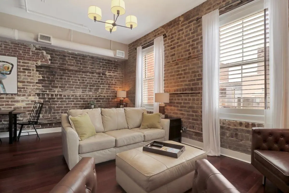 Downtown Loft- Steps Away From Plant Riverside! Savannah Verenigde Staten